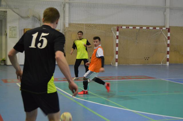 futb zvezda 2017 01 09 001